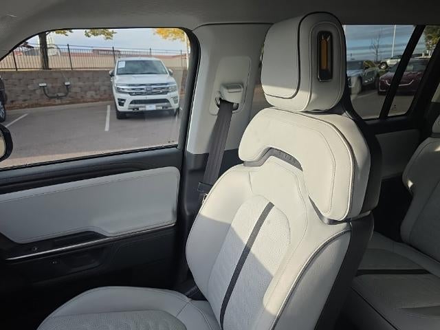 2025 Rivian R1S Adventure Dual-Motor Standard Pack