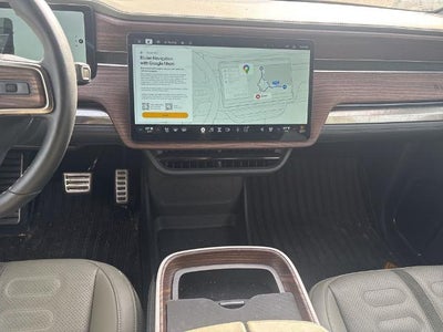 2024 Rivian R1S Adventure Dual-Motor Standard+ Pack