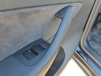 2025 Tesla Model Y Long Range AWD *Ltd Avail*