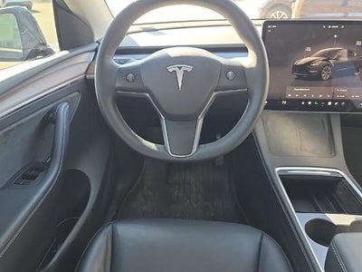 2025 Tesla Model Y Long Range AWD *Ltd Avail*