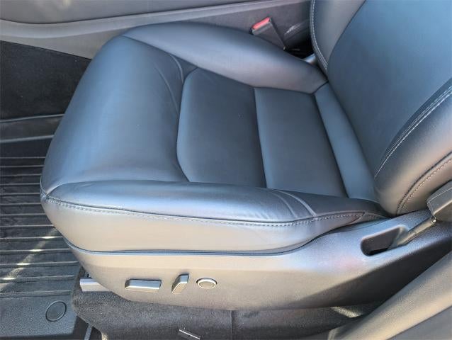 2025 Tesla Model Y Long Range AWD *Ltd Avail*