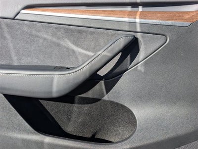 2025 Tesla Model Y Long Range AWD *Ltd Avail*