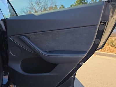 2025 Tesla Model Y Long Range AWD *Ltd Avail*