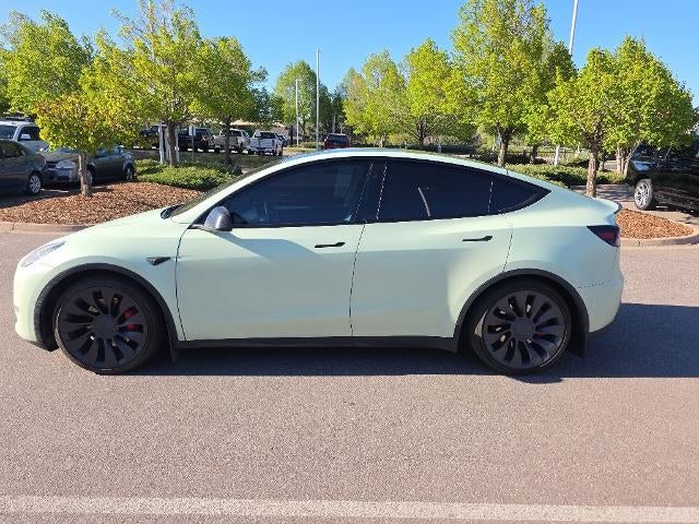 2023 Tesla Model Y Performance AWD