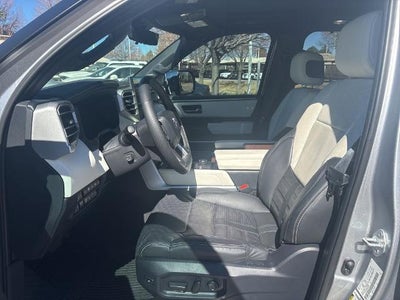 2024 Toyota Sequoia Capstone 4WD (Natl)