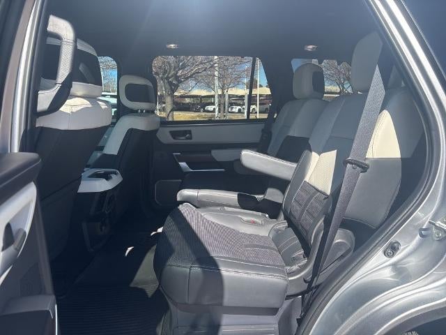 2024 Toyota Sequoia Capstone 4WD (Natl)