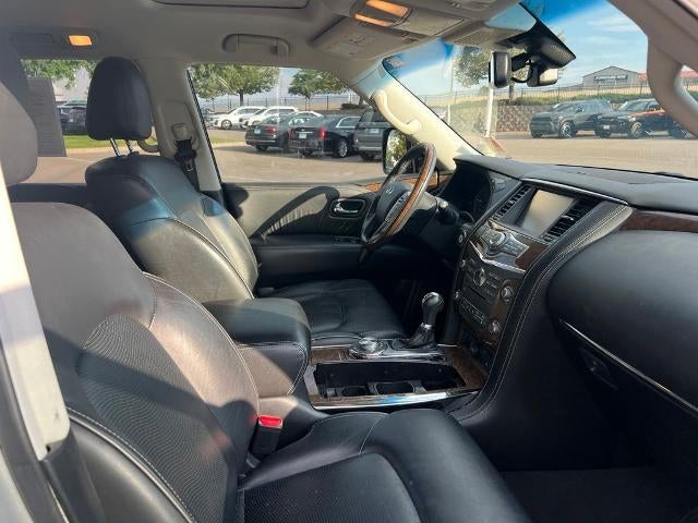 2017 INFINITI QX80 AWD