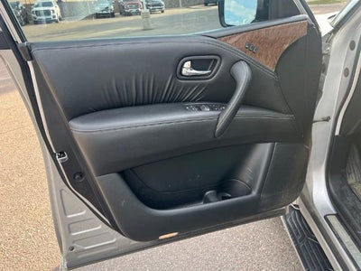 2017 INFINITI QX80 AWD