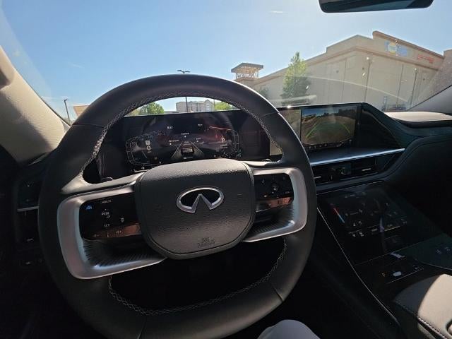 2026 INFINITI QX80 LUXE AWD