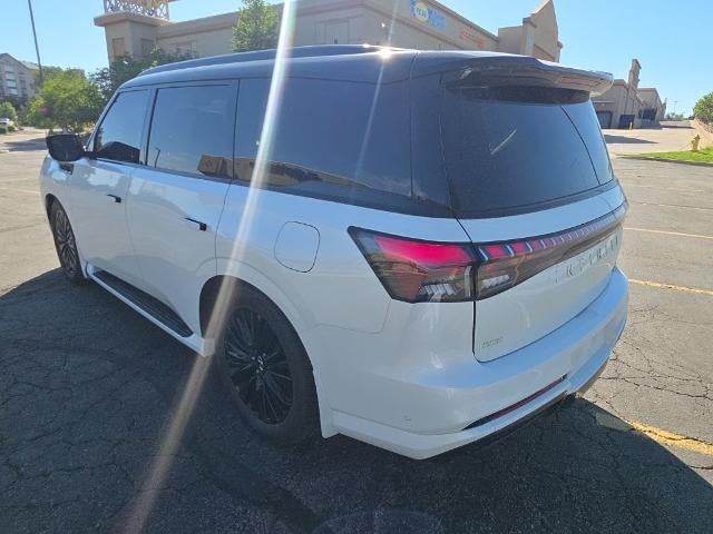2026 INFINITI QX80 LUXE AWD