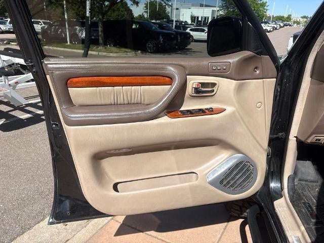 1999 Lexus LX 470 Luxury SUV 