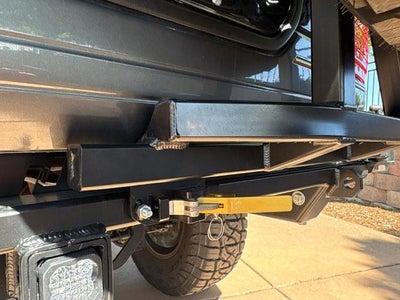 1999 Lexus LX 470 Luxury SUV 