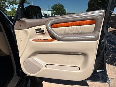 1999 Lexus LX 470 Luxury SUV 