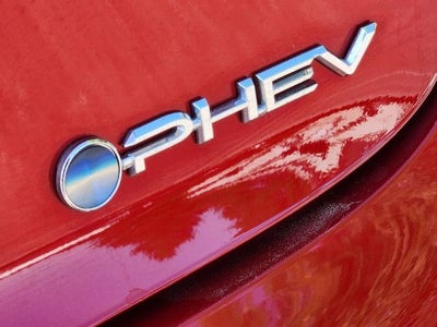 2026 Toyota Prius Plug-In Hybrid SE (Natl)
