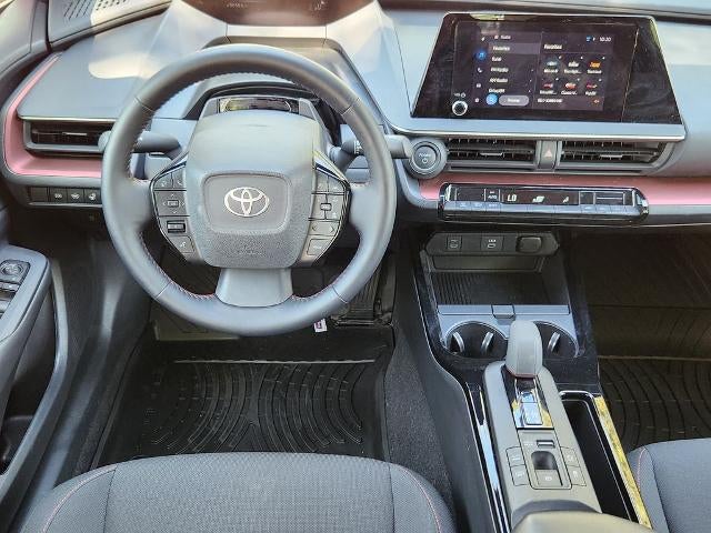 2026 Toyota Prius Plug-In Hybrid SE (Natl)