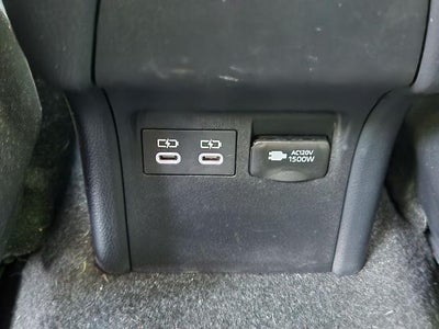 2026 Toyota Prius Plug-In Hybrid SE (Natl)