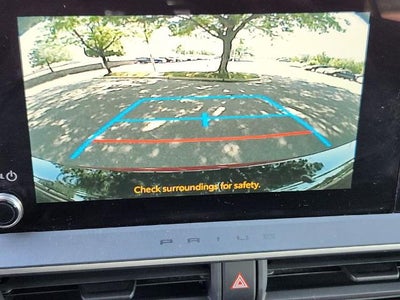 2026 Toyota Prius Plug-In Hybrid SE (Natl)