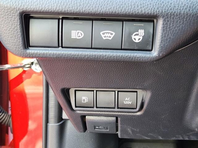 2026 Toyota Prius Plug-In Hybrid SE (Natl)