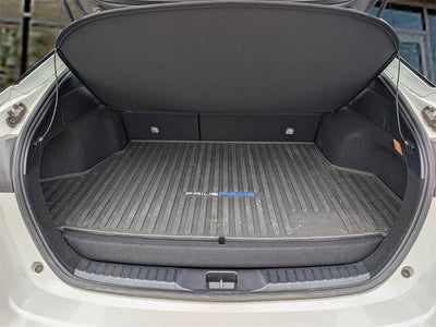 2017 Toyota Prius Prime Premium (Natl)