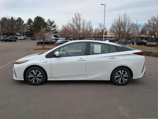 2017 Toyota Prius Prime Premium (Natl)