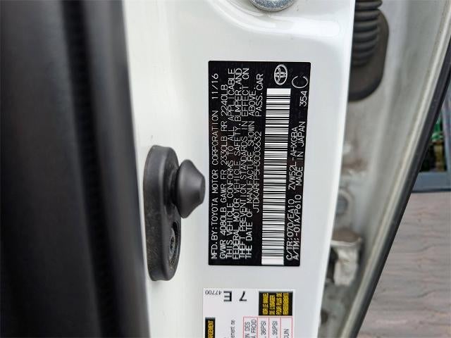 2017 Toyota Prius Prime Premium (Natl)