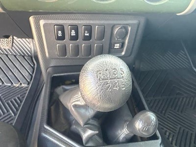 2013 Toyota FJ Cruiser 4WD 4dr Man (Natl)