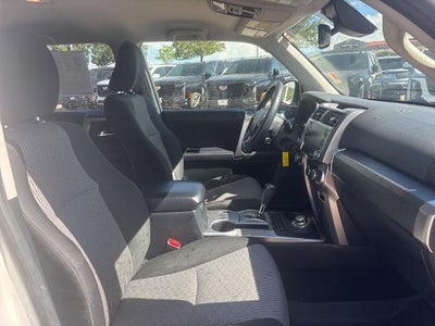 2021 Toyota 4Runner SR5 4WD (GS)
