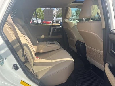2022 Toyota 4Runner SR5 Premium 4WD (Natl)