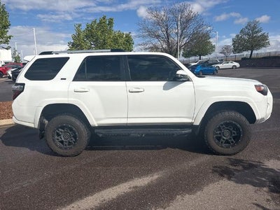 2022 Toyota 4Runner SR5 Premium 4WD (Natl)
