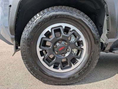 2025 Toyota 4Runner SR5 4WD (GS)