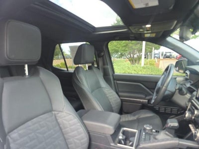 2025 Toyota 4Runner SR5 4WD (GS)