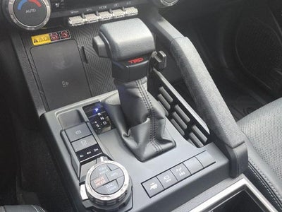 2025 Toyota 4Runner SR5 4WD (GS)
