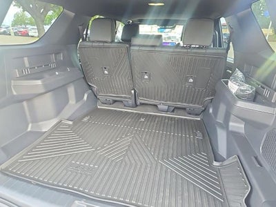 2025 Toyota 4Runner SR5 4WD (GS)
