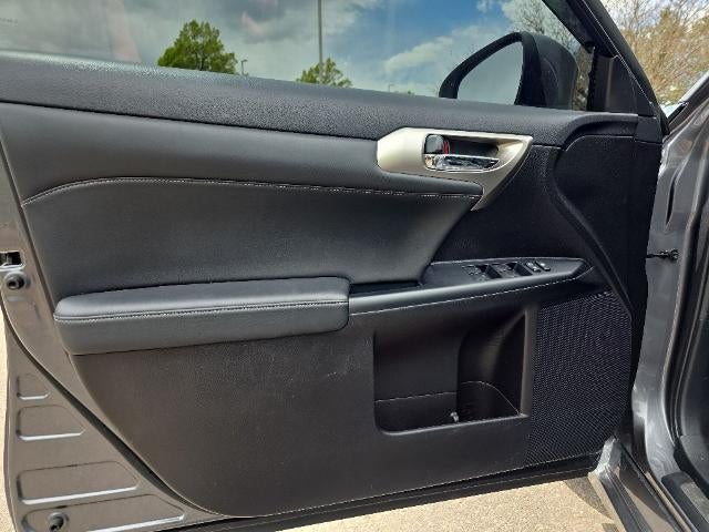 2017 Lexus CT 200h FWD