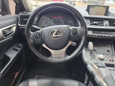 2017 Lexus CT 200h FWD