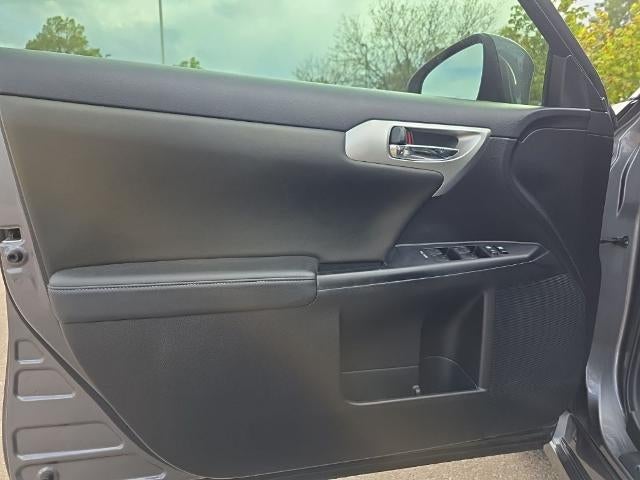2012 Lexus CT 200h FWD 4dr Hybrid