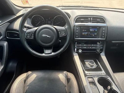 2017 Jaguar F-PACE 35t Prestige AWD
