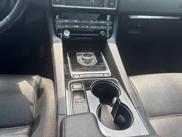 2017 Jaguar F-PACE 35t Prestige AWD