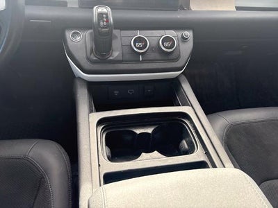 2020 Land Rover Defender 110 SE AWD