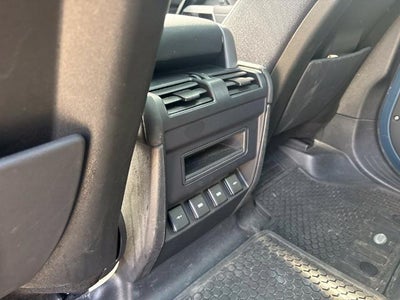 2020 Land Rover Defender 110 SE AWD