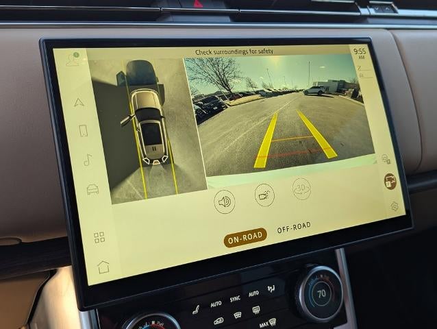 2023 Land Rover Range Rover P530 SE SWB