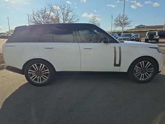 2023 Land Rover Range Rover P530 SE SWB
