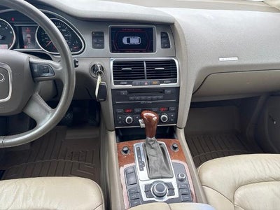 2008 Audi Q7 quattro 4dr 4.2L Premium
