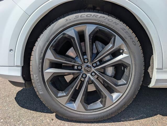 2025 Audi Q7 Prestige 55 TFSI quattro
