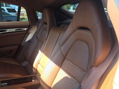 2018 Porsche Panamera 4 AWD