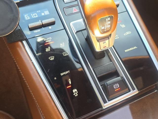 2018 Porsche Panamera 4 AWD
