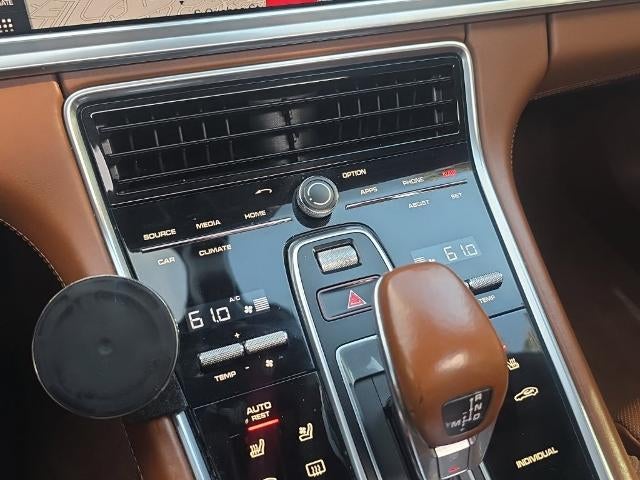 2018 Porsche Panamera 4 AWD