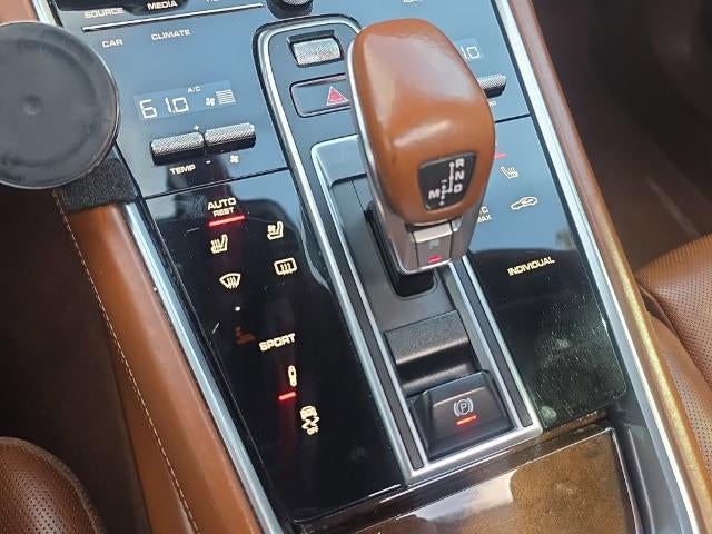 2018 Porsche Panamera 4 AWD