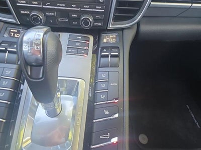 2010 Porsche Panamera 4dr HB 4S