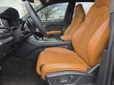 2022 Audi RS Q8 4.0 TFSI quattro